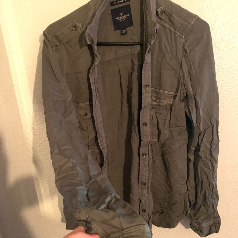 american eagle button up